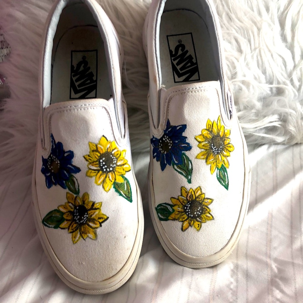 Sunflower vans